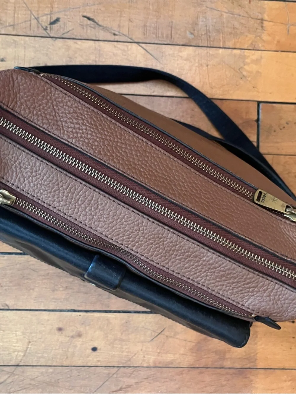 Fossil Kinsley Brown and Black Leather Crossbody with Textured Accent